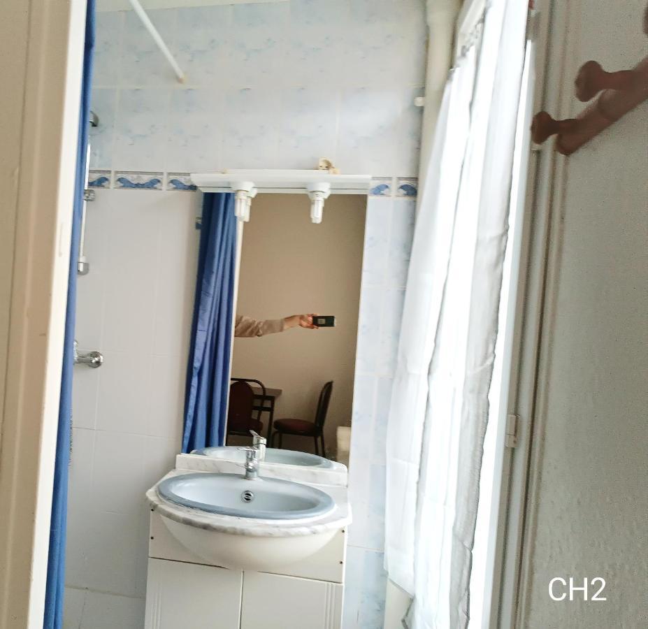 Hotel Le Fontenoy プロヴァン エクステリア 写真